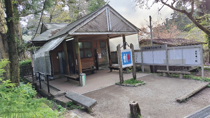 金剛山で料理できる場所(売店前)