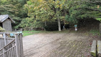 金剛山登山ルート（ロープウェイ駅舎跡）